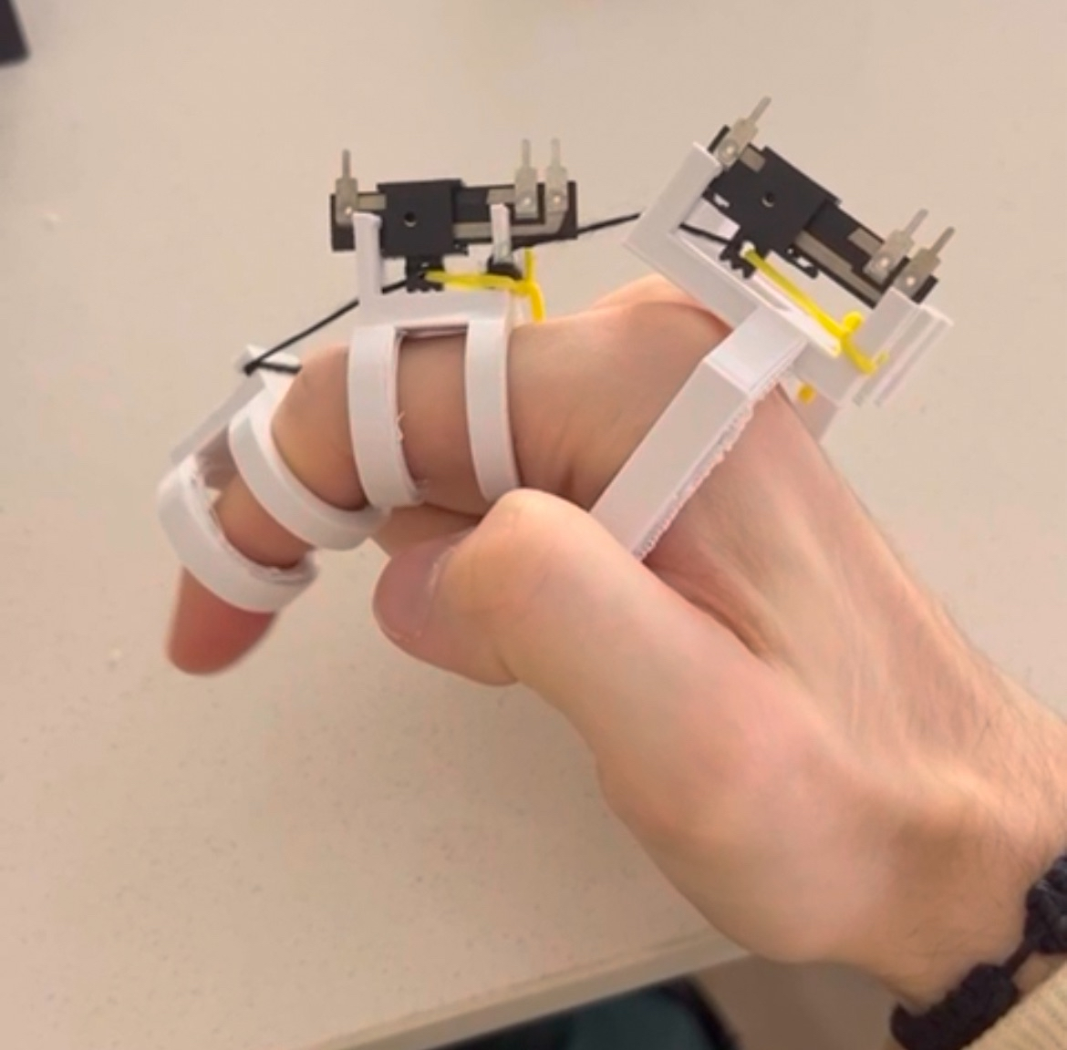 Robot Arm Gauntlet